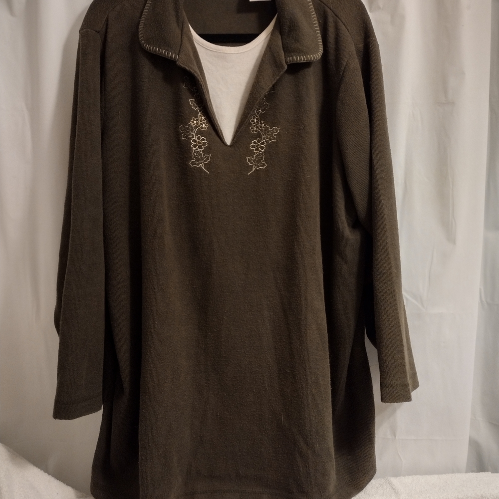 Brown Embroidered Pullover Sweater